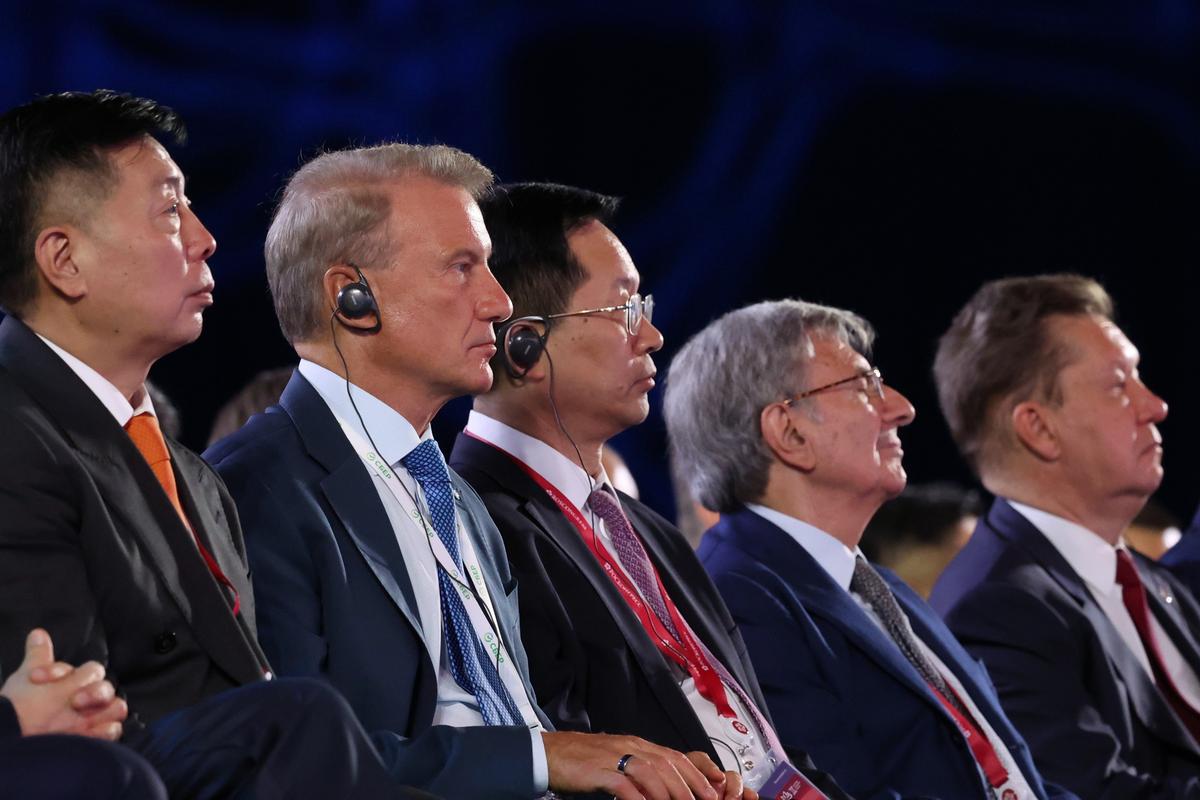 Sberbank CEO German Gref (2nd-L) at the Eastern Economic Forum in Vladivostok, Russia, 5 September 2025. Photo: EPA/ALEXANDER KAZAKOV