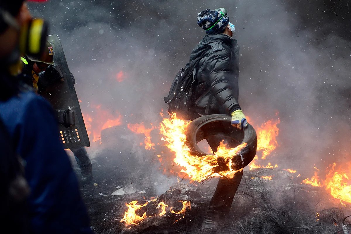 Anti-government protest in Kyiv, 22 January 2014. Photo: Burak Akbulut / Anadolu Agency / Getty Images