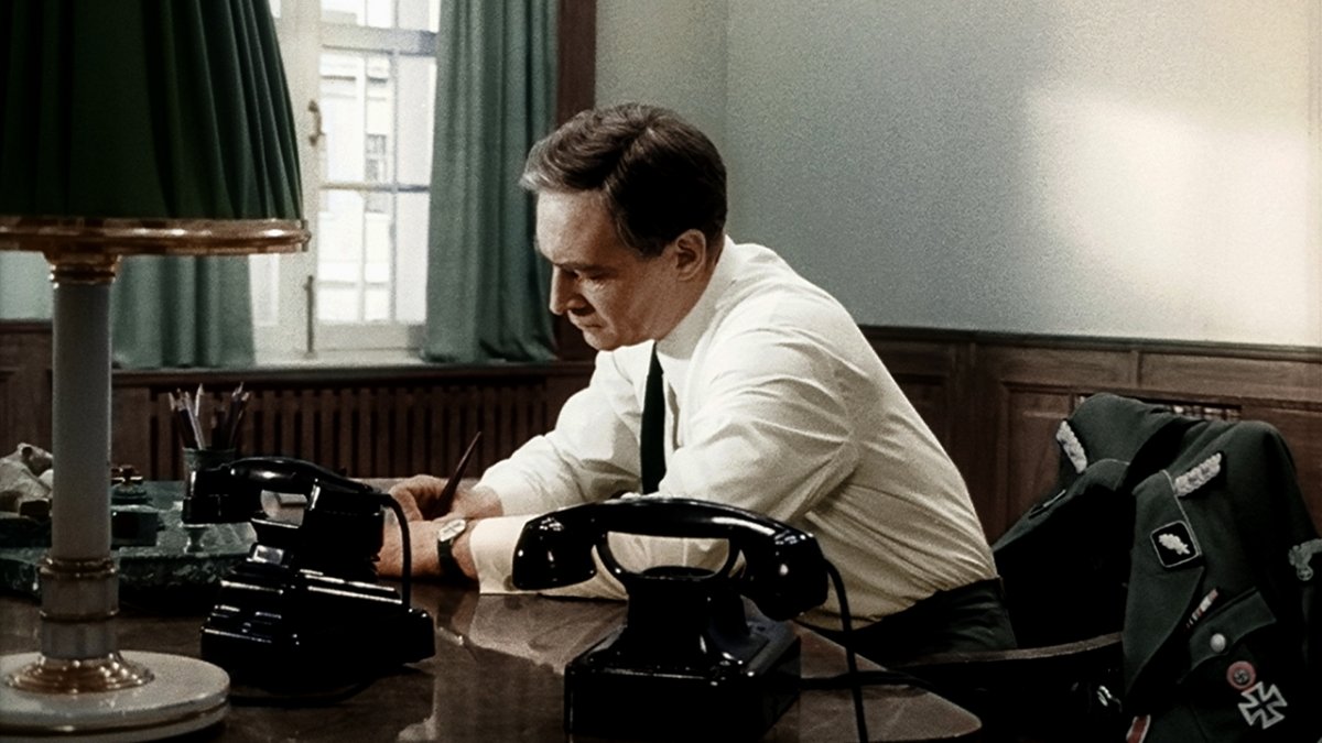 Кадр из фильма «Семнадцать мгновений весны» . Фото: Kinopoisk