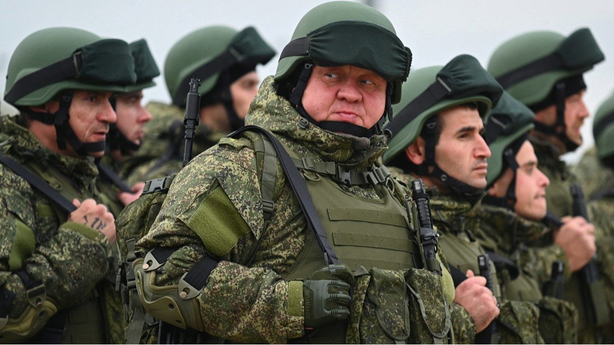 Резервистов уже вовсю набирают для охраны заводов от дронов