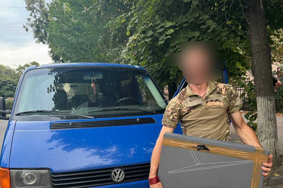 Российский военный со Starlink. Фото: Telegram