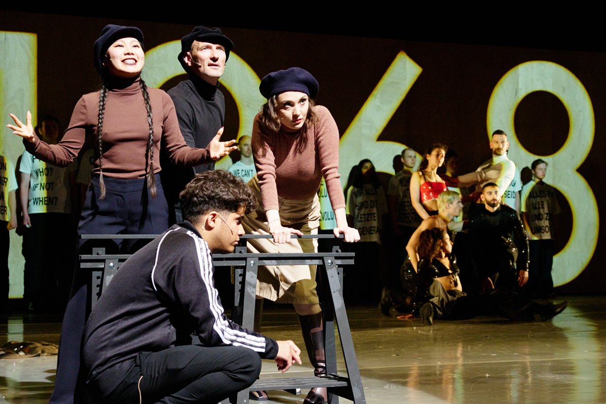 «Барокко» Кирилла Серебренникова. Фото: Fabian Hammerl / festwochen.at