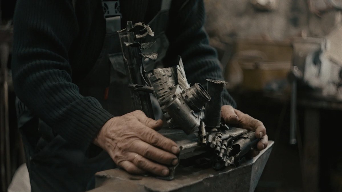 Кадр из фильма «Реверс». Фото: kino.mail.ru