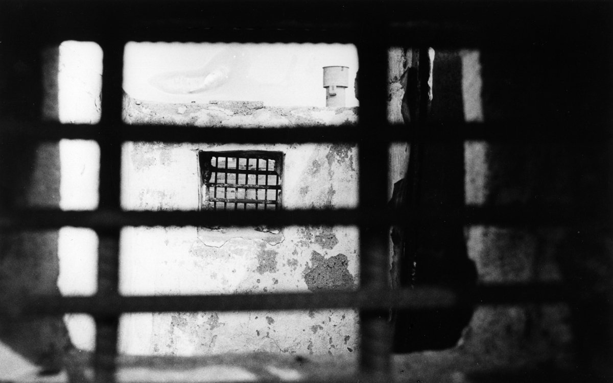 Окно камеры исправительного лагеря в СССР, 1950-ые годы. Фото: akg-images / Scanpix / LETA