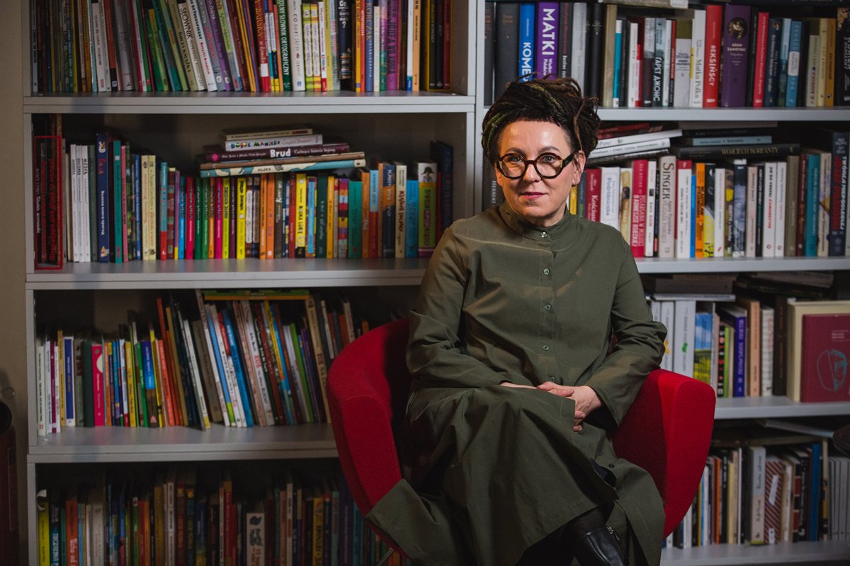 Ольга Токарчук во время визита в Украину, май 2025 года. Фото: Польский Институт в Киеве / Facebook