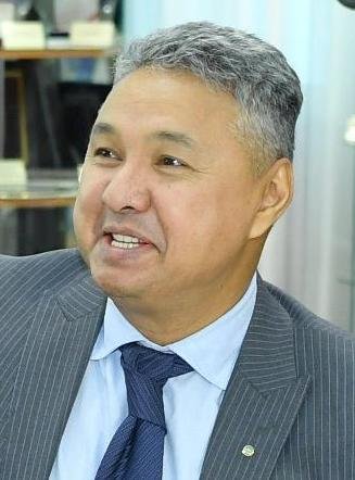 Азат Перуашев. Фото: Wikimedia Commons , 47520 , CC BY 4.0