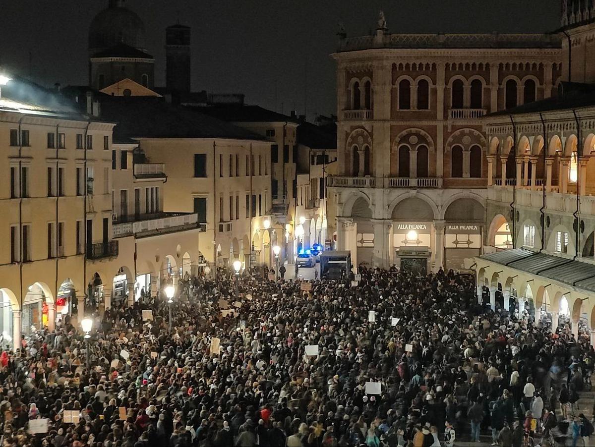 Акция в Падове. Фото: твиттер
