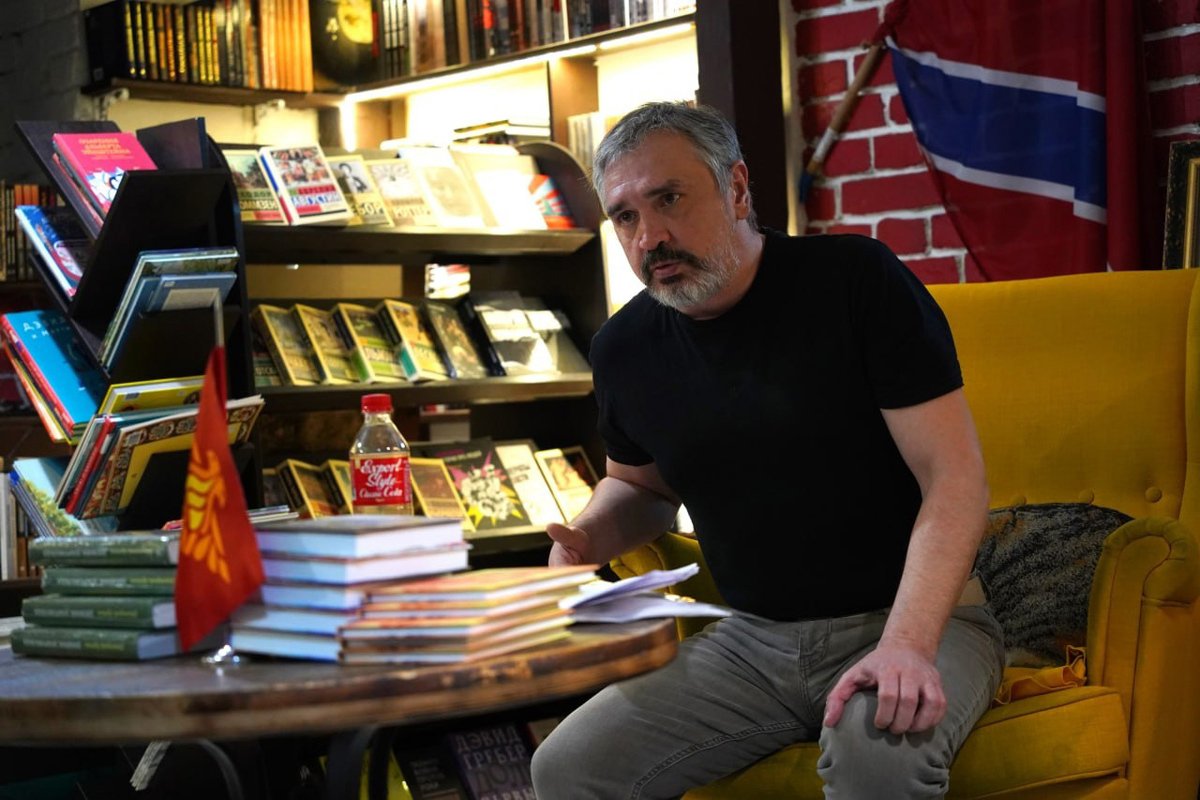 Презентация книги Дмитрия Артиса «Дневник добровольца», апрель 2024 года. Фото: Дмитрий Артис / VK