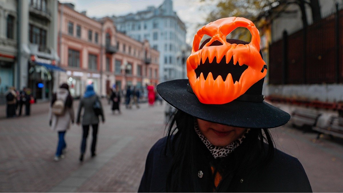 «Спасти детей от тлетворного влияния Запада»