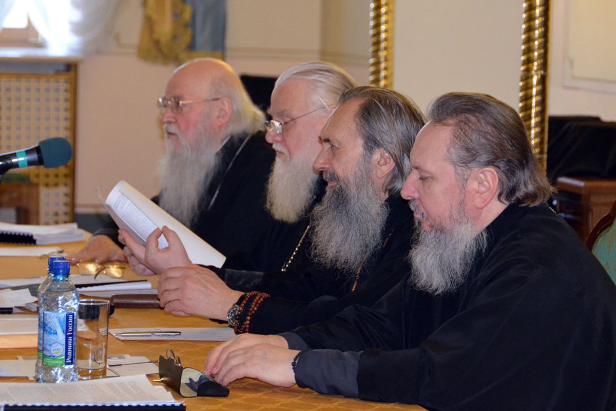 Заседание Церковного суда Русской Православной Церкви 2 апреля 2012 года, фото: patriarchia.ru