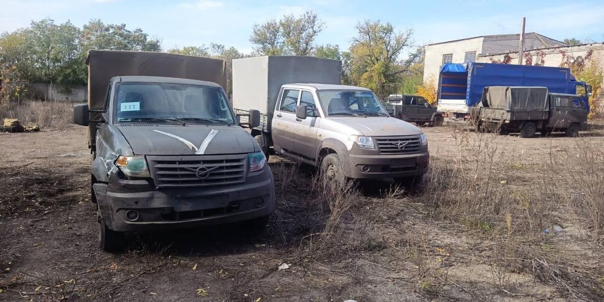 Покоцанные УАЗ Патриоты. Фото: Telegram