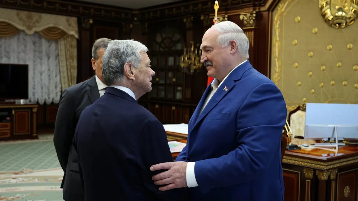 US envoy John Cole meets with Belarusian dictator Alexander Lukashenko in Minsk, 11 September 2025. Photo: Belarus Presidential Administration