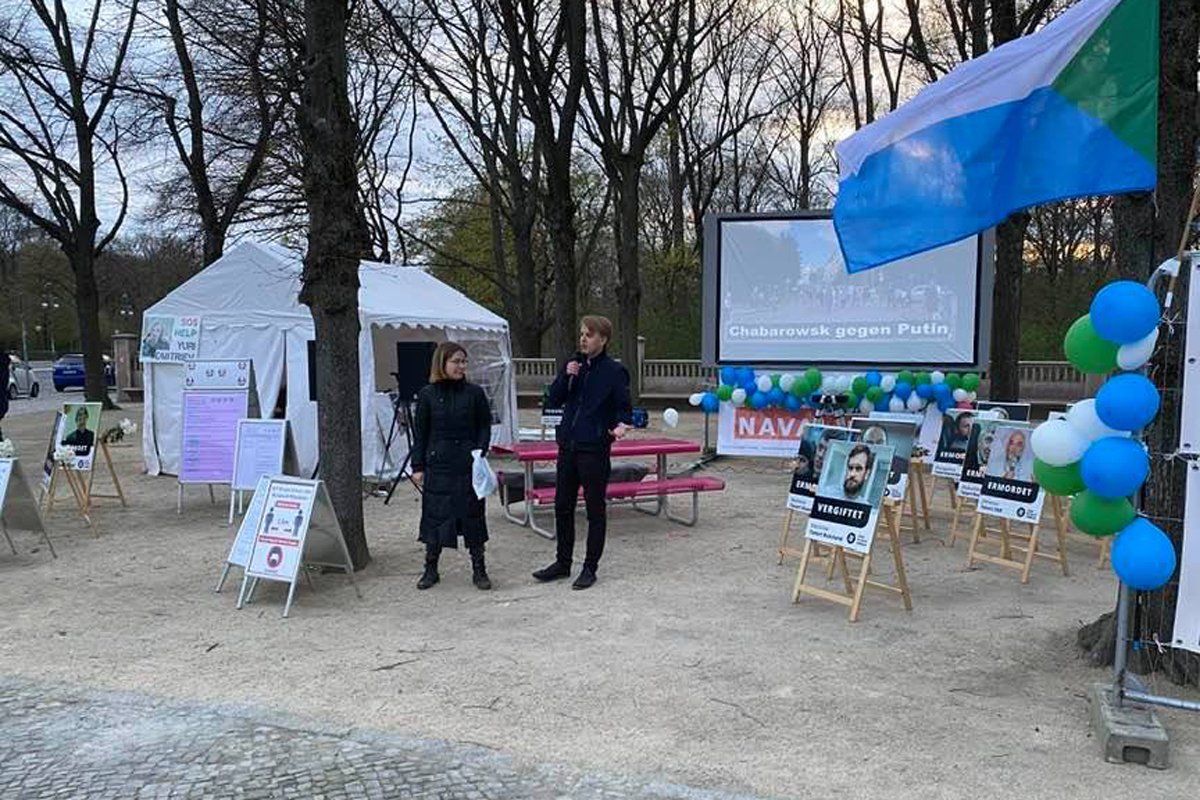 Экран, сваренный Баграшом в кэмпе, Берлин, апрель 2021 года. Фото: Дмитрий Баграш /  Facebook