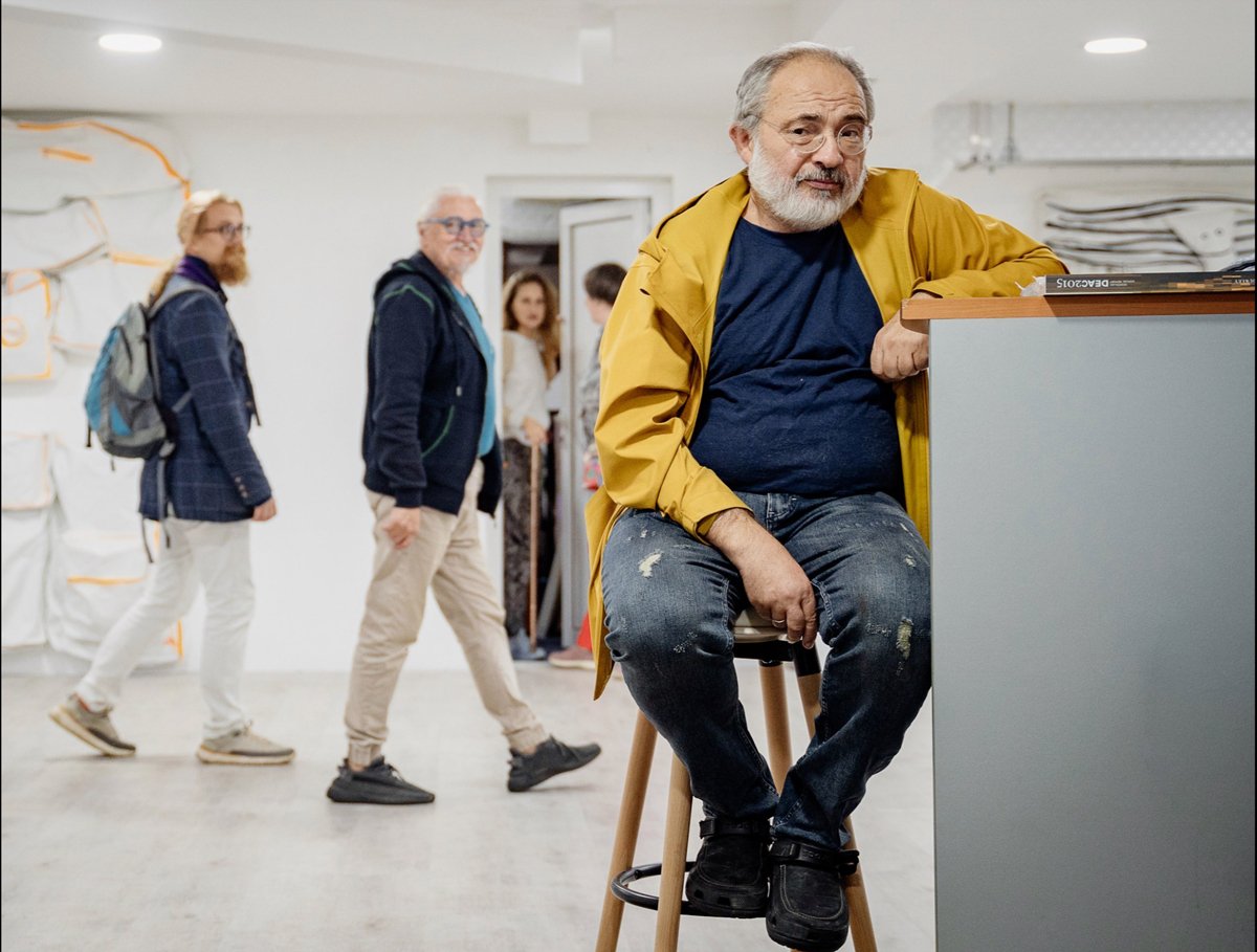 Марат Гельман в своей галерее в Будве, 2023 год. Фото: Voskelena / Wikimedia (CC0)