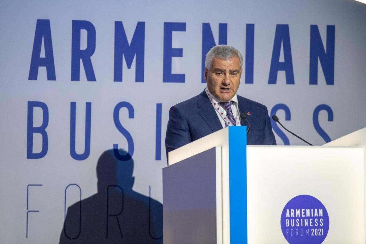 Карапетян во время выступления на Армянском бизнес форуме, 2021 год. Фото: Ассоциация Армянских Предпринимателей