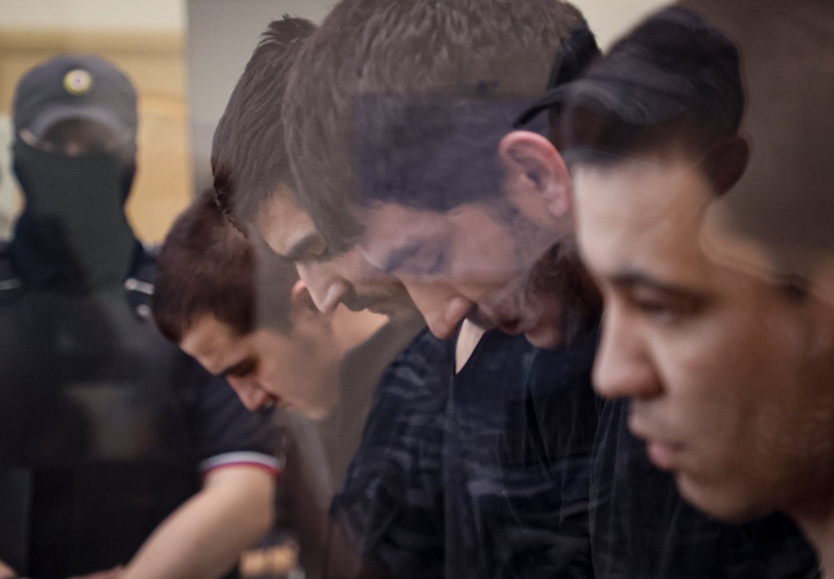 Обвиняемые по делу о теракте в Crocus City Hall на заседании Басманного суда, Москва, 19 августа 2024 года. Фото: Юрий Кочетков / EPA