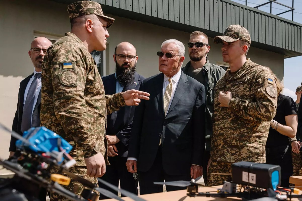 Кит Келлог на базе Национальной гвардии Украины, 16 июля 2025 года. Фото: пресс-служба МВД Украины