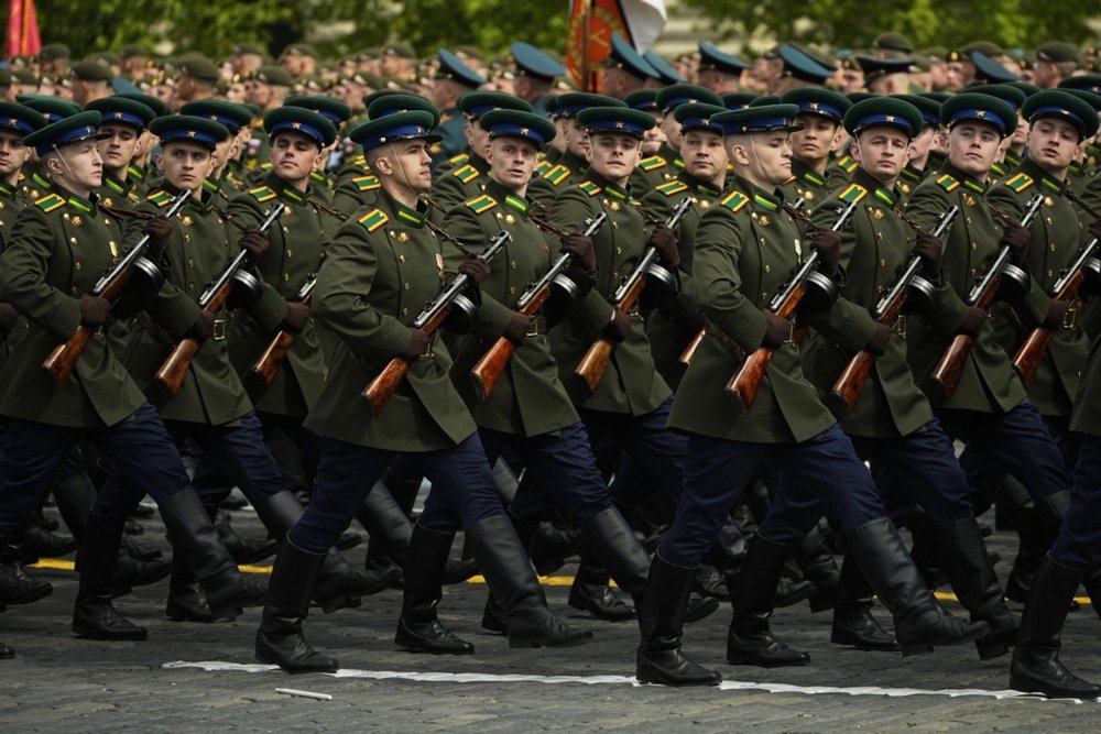 Russian servicemen march along Red Square during the Victory Day military parade in Moscow on 9 May 2025. Photo: EPA/PAVEL BEDNYAKOV / POOL
